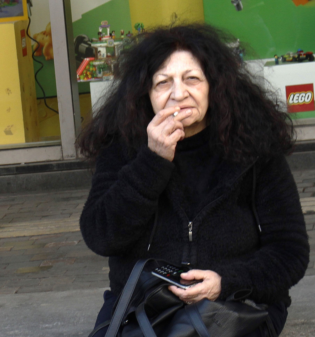 Εμείς που ζήσαμε φτωχοί.