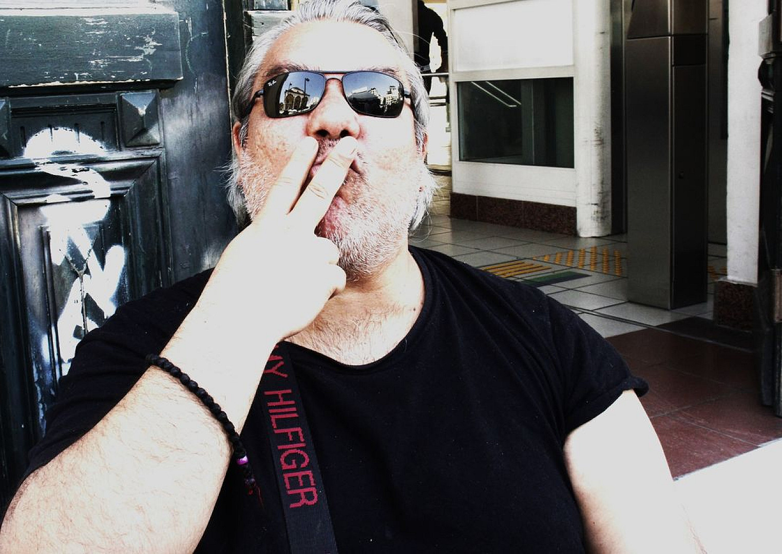 Ο ΑΓΙΟΣ ΑΠΟ ΤΗΝ ΑΓΙΑ ΒΑΡΒΑΡΑ.