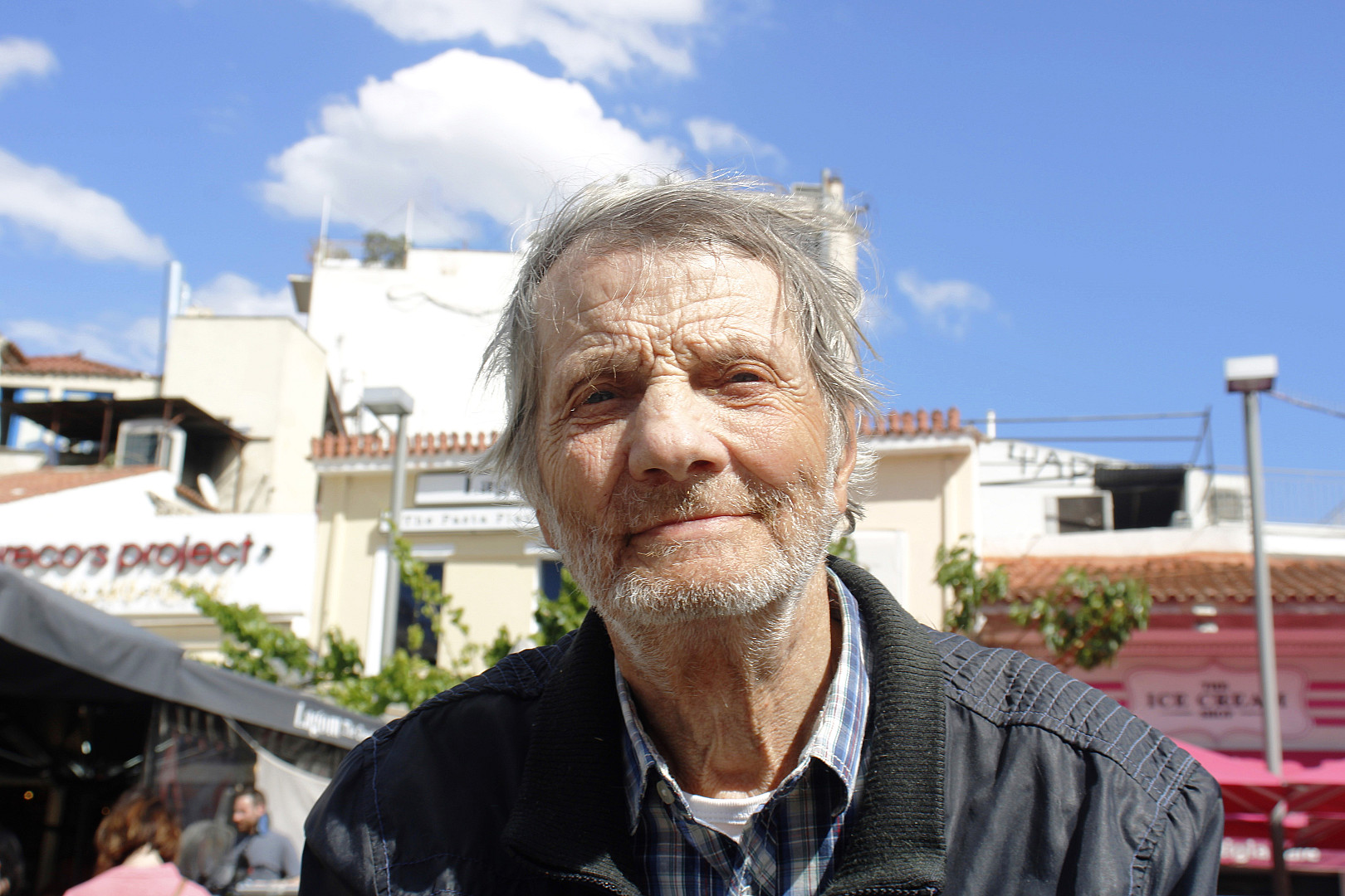 Σε πολλά κλικ 4.