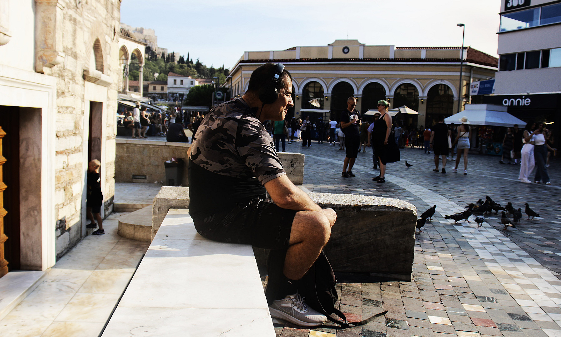 ο φρουρός.