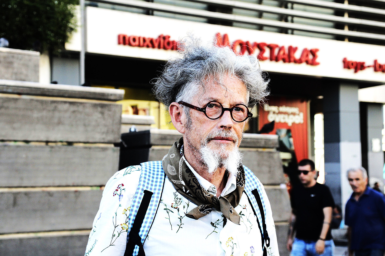 αλλοπαρμένες μεγαλοφυΐες.