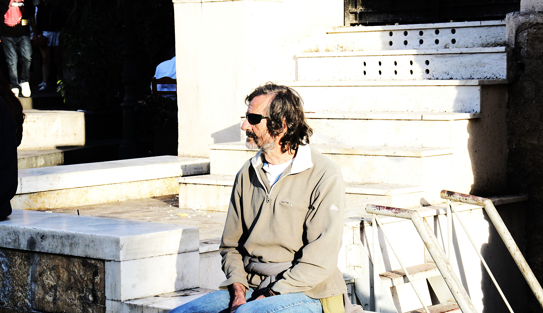θαμώνες.