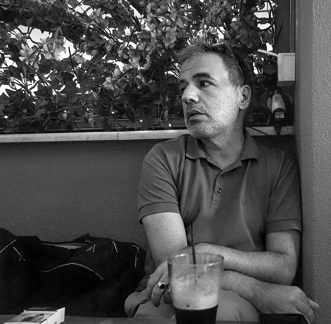 βιογραφία.