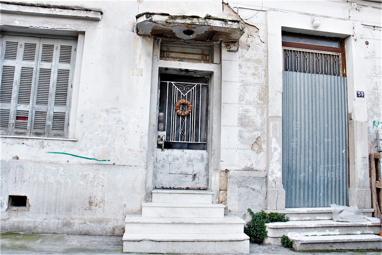 μια πανέμορφη πόρτα.